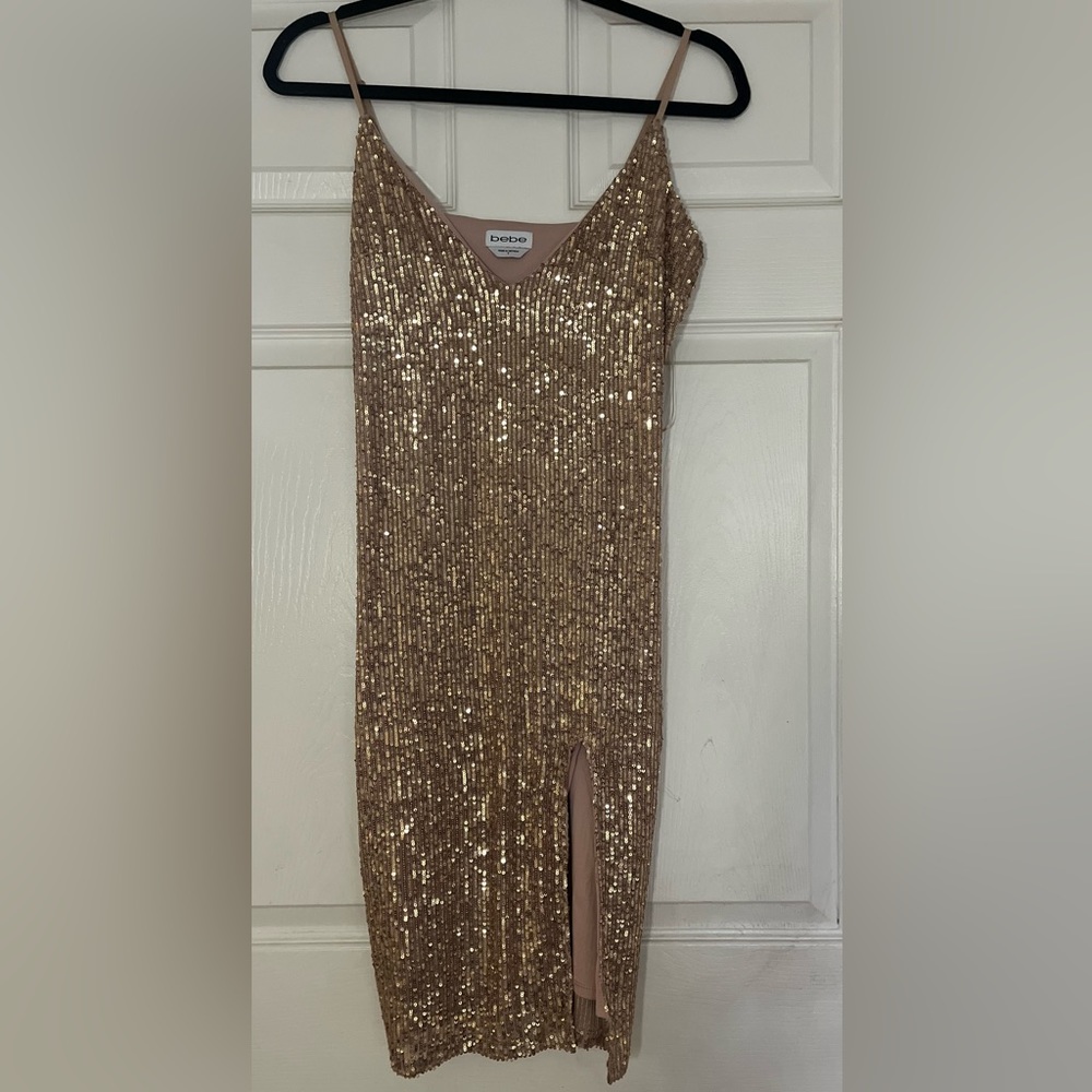 Bebe dress